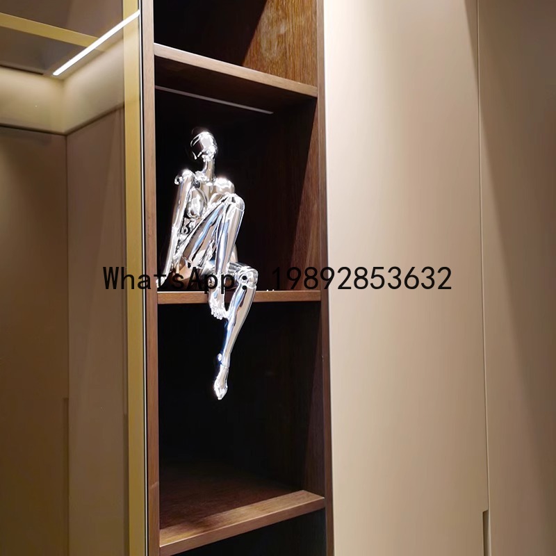 High-end tech-inspired decor f - High Tech Office Room 评论和价格